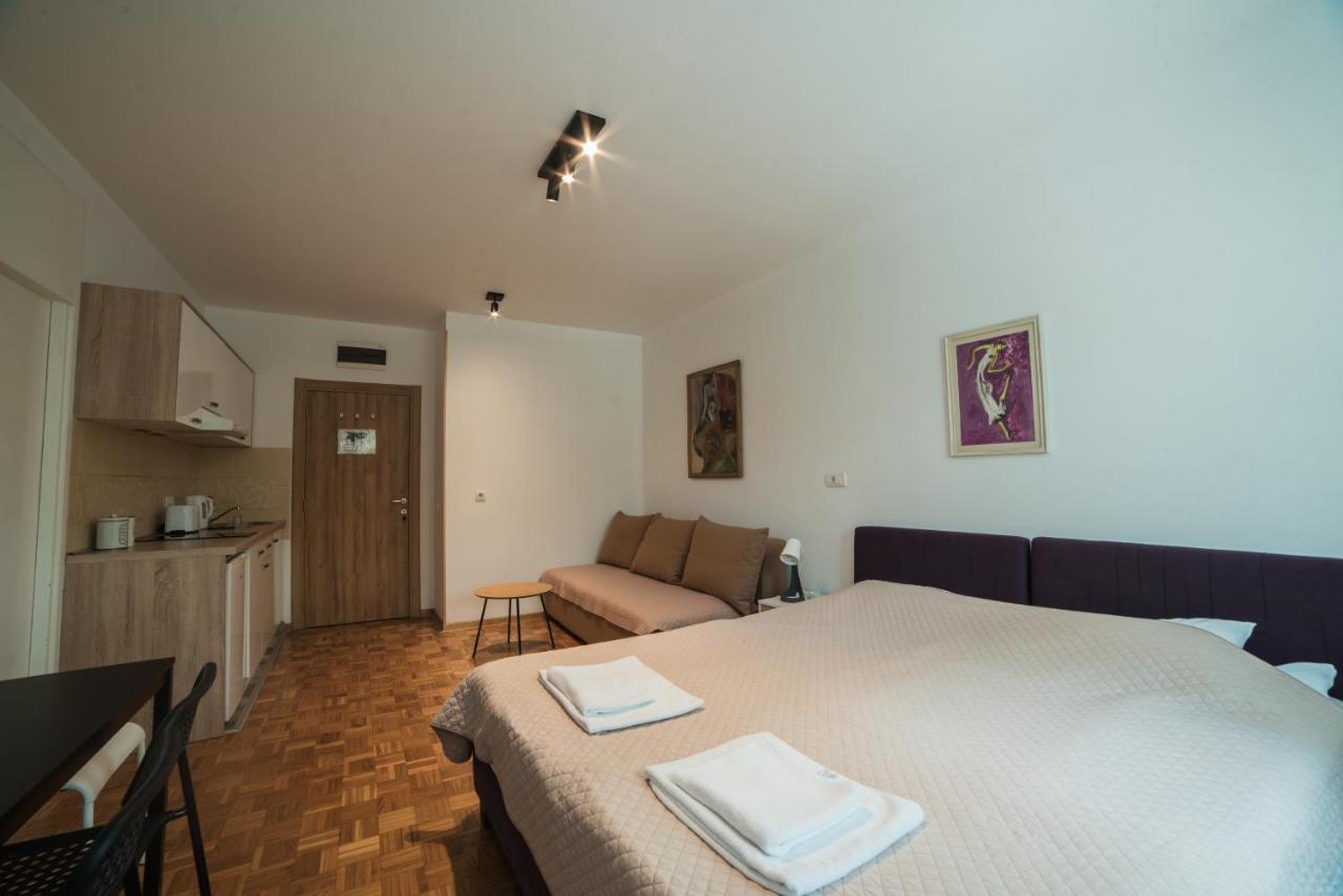 Arena East Apartment Belgrad Exteriör bild